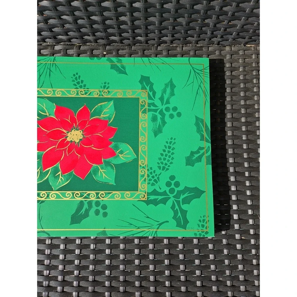 SET of 8 Vintage Christmas Poinsettia Vinyl Placemats!! BEAUTIFUL HOLIDAY DECOR